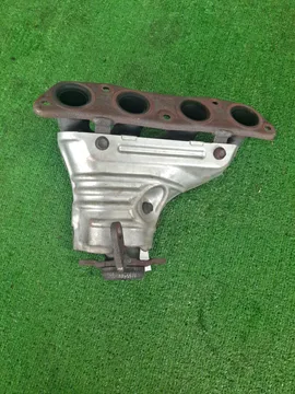 КОЛЛЕКТОР ВЫПУСКНОЙ НА TOYOTA ALLION ZRT265 2ZR-FE