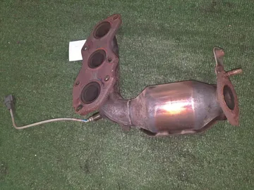 КОЛЛЕКТОР ВЫПУСКНОЙ НА TOYOTA HARRIER GSU35W 2GR-FE