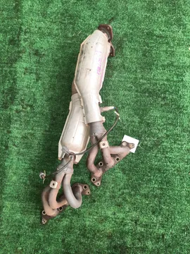 КОЛЛЕКТОР ВЫПУСКНОЙ НА TOYOTA ALTEZZA GXE10 1G-FE