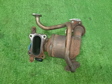 КОЛЛЕКТОР ВЫПУСКНОЙ НА HONDA VEZEL RU4 LEB