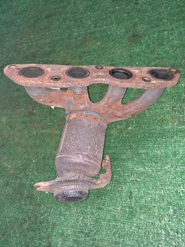 КОЛЛЕКТОР ВЫПУСКНОЙ НА TOYOTA SIENTA NCP85G 1NZ-FE