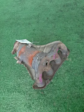 КОЛЛЕКТОР ВЫПУСКНОЙ НА TOYOTA WISH ZNE14G 1ZZ-FE