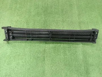 ШТОРКА РАДИАТОРА НА TOYOTA PRIUS PHV ZVW52