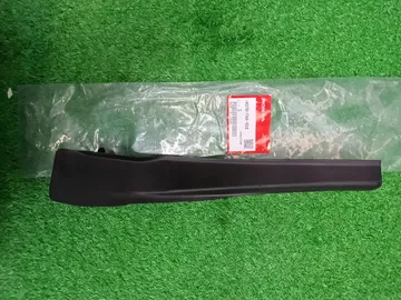 ПЛАНКА НА СТЕКЛООЧИСТИТЕЛЬ НА HONDA STEPWGN RP5