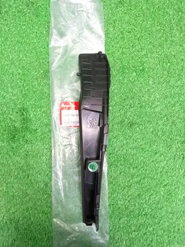 ПЛАНКА НА СТЕКЛООЧИСТИТЕЛЬ НА HONDA STEPWGN RP5
