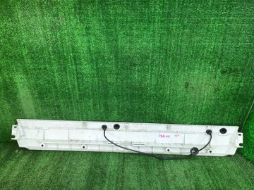 ПЛАНКА НА СТЕКЛООЧИСТИТЕЛЬ НА MITSUBISHI FUSO FBA00