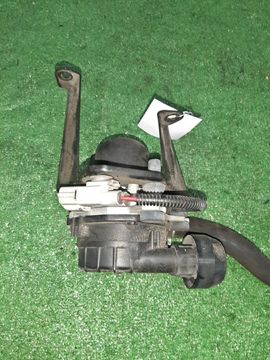 НАСОС ПРОДУВКИ КАТАЛИЗАТОРА НА TOYOTA SURF TRN215 2TR-FE