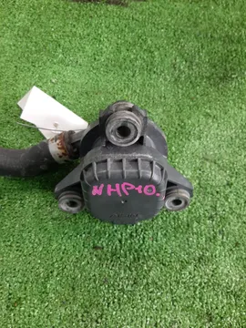 ПОМПА ИНВЕРТОРА НА TOYOTA AQUA NHP10 1NZ-FXE