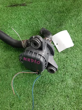 ПОМПА ИНВЕРТОРА НА TOYOTA AQUA NHP10 1NZ-FXE