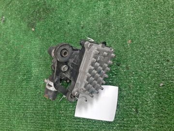 ПОМПА ИНВЕРТОРА НА TOYOTA SAI AZK10 2AZ-FXE