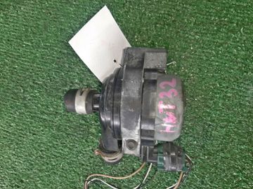 ПОМПА ИНВЕРТОРА НА NISSAN X-TRAIL HNT32 MR20DD