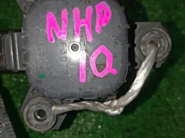 ПОМПА ИНВЕРТОРА НА TOYOTA AQUA NHP10 1NZ-FXE