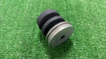 ПОДУШКА КУЗОВА НА TOYOTA FJ CRUISER GSJ15