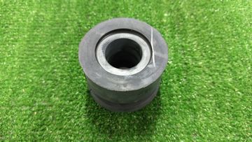 ПОДУШКА КУЗОВА НА TOYOTA FJ CRUISER GSJ15
