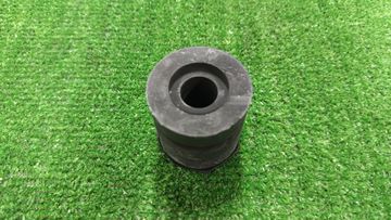 ПОДУШКА КУЗОВА НА TOYOTA FJ CRUISER GSJ15