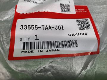ОТРАЖАТЕЛЬ В БАМПЕР 33555-TAA-J01 516Y0000002 НА HONDA STEPWGN RP4