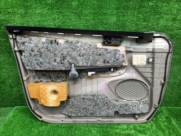 ОБШИВКА ДВЕРЕЙ НА TOYOTA CAMRY ACV30