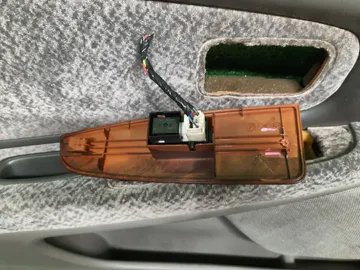 ОБШИВКА ДВЕРЕЙ НА TOYOTA MARK II GX100