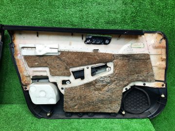 ОБШИВКА ДВЕРЕЙ НА HONDA ACCORD CL1