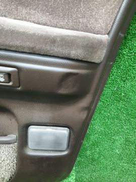 ОБШИВКА ДВЕРЕЙ НА TOYOTA CROWN JZS131