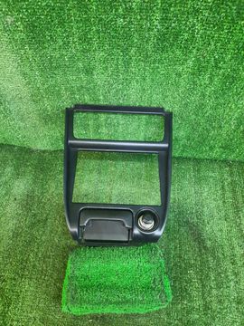 КОНСОЛЬ МАГНИТОФОНА НА TOYOTA COROLLA AE110