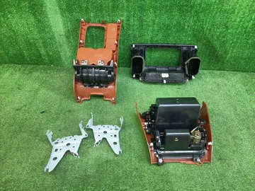 КОНСОЛЬ МАГНИТОФОНА НА TOYOTA CAMRY ACV30