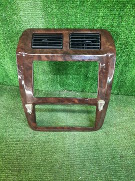 КОНСОЛЬ МАГНИТОФОНА НА TOYOTA TOWN ACE NOAH SR40G