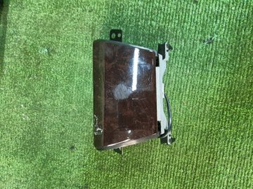 КОНСОЛЬ МАГНИТОФОНА НА TOYOTA MARK II GX100