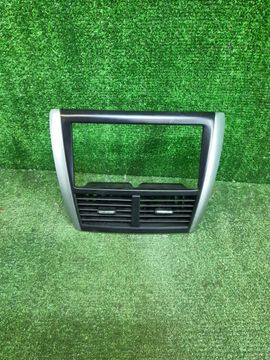 КОНСОЛЬ МАГНИТОФОНА НА SUBARU FORESTER SH5