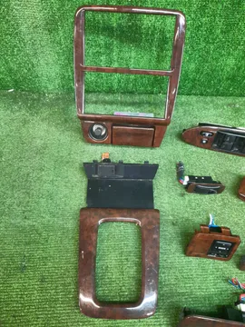 КОНСОЛЬ МАГНИТОФОНА НА TOYOTA CAMRY GRACIA SXV20