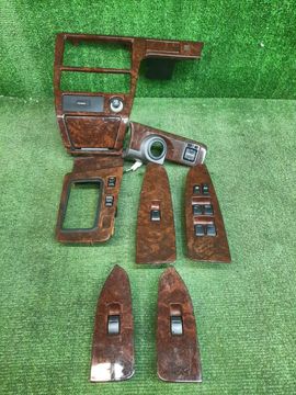 КОНСОЛЬ МАГНИТОФОНА НА TOYOTA CRESTA GX100