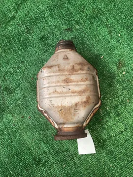 КАТАЛИЗАТОР НА TOYOTA PROGRES JCG11 2JZ-FSE