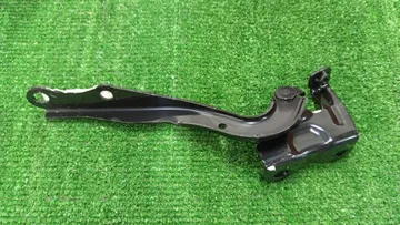 ПЕТЛЯ КАПОТА НА TOYOTA ALLION ZRT260