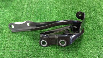 ПЕТЛЯ КАПОТА НА LEXUS LX570 URJ201