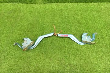 ПЕТЛЯ КАПОТА НА TOYOTA AQUA NHP10