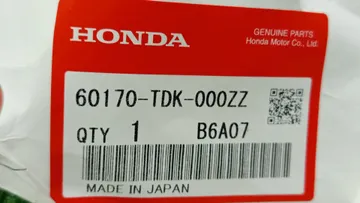 ПЕТЛЯ КАПОТА НА HONDA FREED GB7