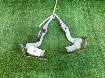 ПЕТЛЯ КАПОТА НА TOYOTA COROLLA FIELDER NZE121G