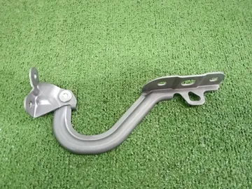 ПЕТЛЯ КАПОТА НА SUZUKI ALTO HA36S