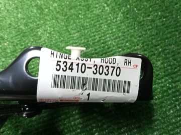 ПЕТЛЯ КАПОТА НА TOYOTA CROWN AZSH36W