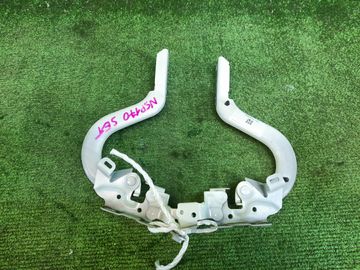 ПЕТЛЯ КАПОТА НА TOYOTA SIENTA NSP170G