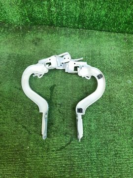 ПЕТЛЯ КАПОТА НА TOYOTA SIENTA NSP170G