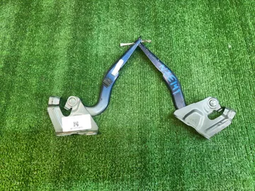 ПЕТЛЯ КАПОТА НА TOYOTA COROLLA  AXIO NZE141