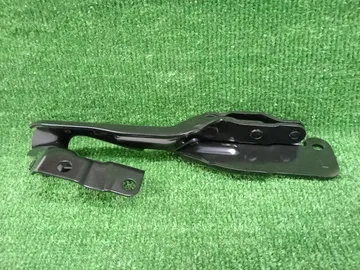 ПЕТЛЯ КАПОТА НА MAZDA CX-8 KG2P
