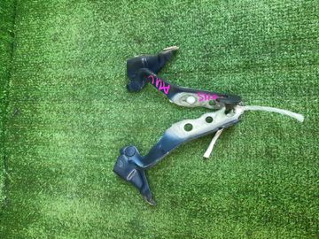 ПЕТЛЯ КАПОТА НА TOYOTA CALDINA ST191G