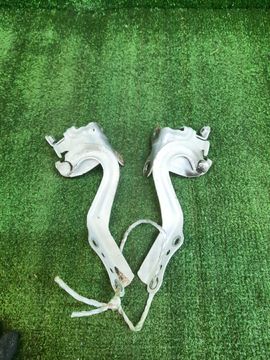 ПЕТЛЯ КАПОТА НА TOYOTA AQUA NHP10