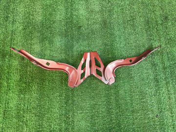 ПЕТЛЯ КАПОТА НА MAZDA DEMIO DJLFS