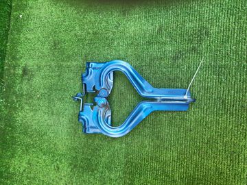 ПЕТЛЯ КАПОТА НА TOYOTA AQUA NHP10