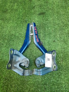 ПЕТЛЯ КАПОТА НА TOYOTA FIELDER NZE141