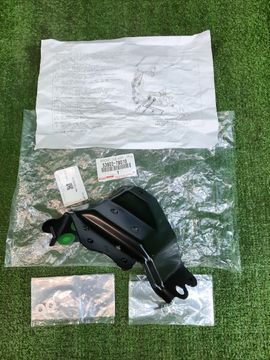 КРЕПЛЕНИЕ КРЫЛА НА LEXUS NX200 ZGZ10