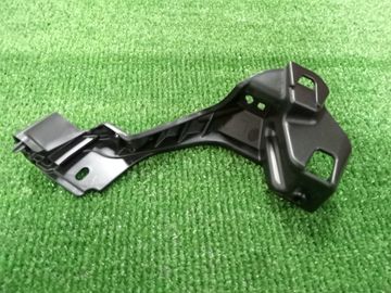 КРЕПЛЕНИЕ ПРОТИВОТУМАНКИ НА LEXUS UX250H MZAH10